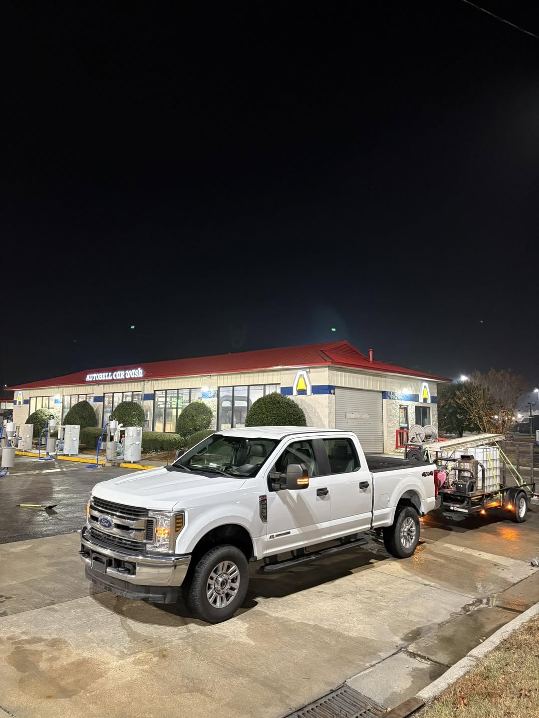 Lizard Lick service truck and trailer